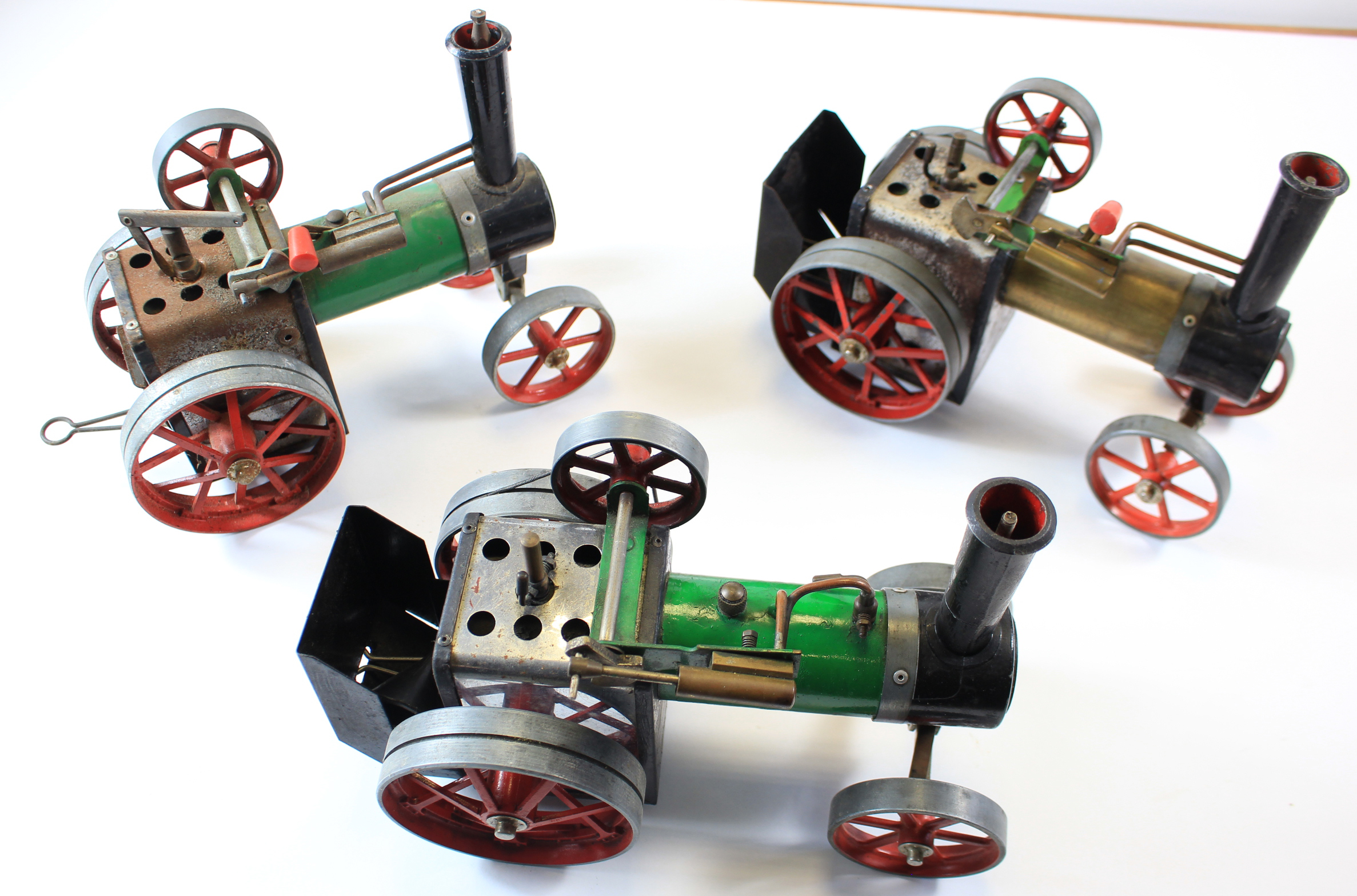 Two Mamod TE1A & one TE1 live steam traction engines, length 25.5cm approx.