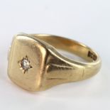 9ct Gold Gents solitaire Diamond Ring size R weight 7.1g