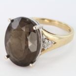 9ct Gold Smoky Quartz and Diamonds Ring size L weight 4.5g