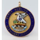 9ct Gold enamelled Sykes Bowling Cup Bleachers Association Fob won by S.Foster 1932 weight 10.3g