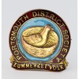 9ct Gold Pigeon Fob/Badge Portsmouth District Society Zummerzet Volk weight 7.1g