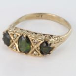 9ct Gold three stone Peridot Ring size L weight 2.7g