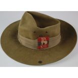Australian WW2 slouch hat dated 1942 Denham & Hargrave Ltd, Atherstone, with cloth badge XII.
