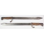 German WW1 bayonets, both without scabbards. Both maker marked (2)
