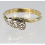 18ct Gold three stone Diamond Ring size K weight 3.0g