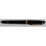 Montblanc Meisterstuck Le Grand black / gold plated fountain pen (146), serial no. VP1026706,