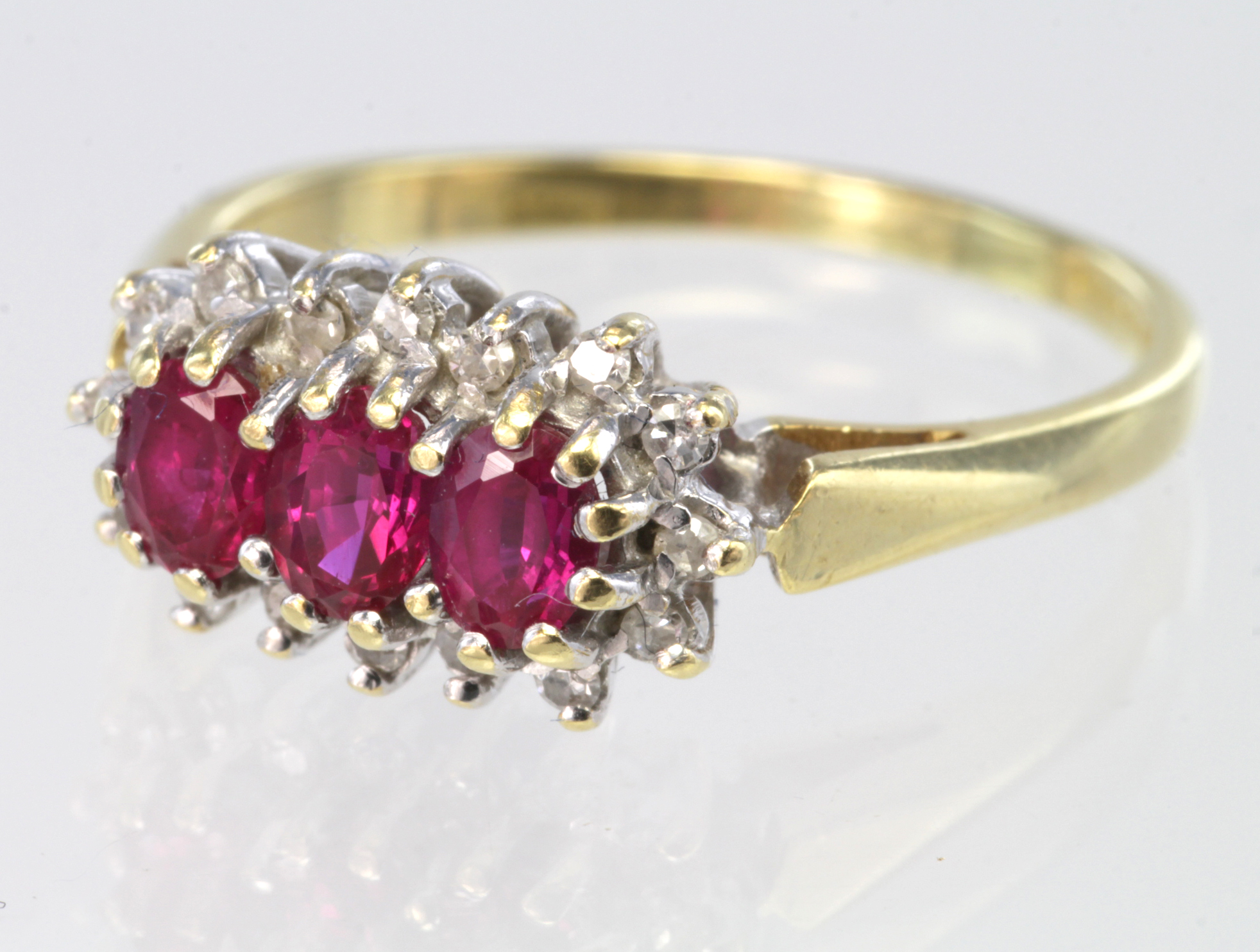 18ct Gold Ring set with Rubies and Diamonds size N weight 3.2g