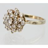 9ct Gold CZ cluster Ring size P weight 3.7g