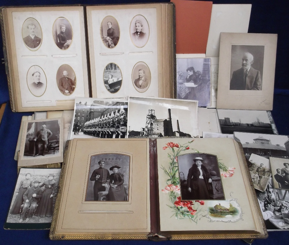 Photographs, a large quantity of photo's in albums, various sizes and styles, inc carte de visite