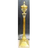 Good Victorian brass huge corinthium column floor standing oil standard lamp, the well with female