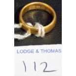 22ct gold wedding band, weight 6.9g approx.