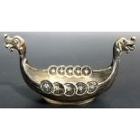 Continental 925 silver salt in the form of a viking ship, stamped 925S, length 3.25', weight 16.8g