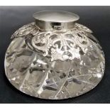Good Victorian silver mounted and hinge lidded inkwell by Samuel Jacob, London 1899.