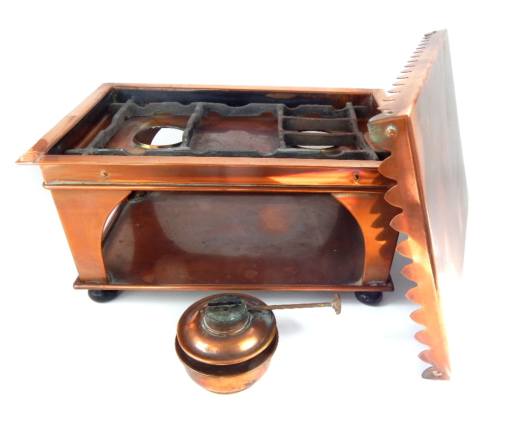 An Edwardian copper cooking / warm tray, of rectangular shape with shaped apron, raised on four - Image 2 of 3