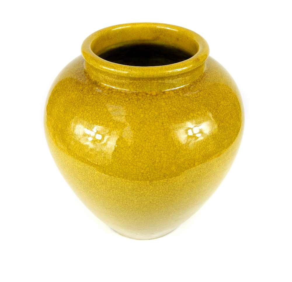 Chinese crackle glaze Meiping shape vase, yellow green body, 25cm h - Image 2 of 9