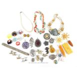 A large collection of vintage costume jewellery