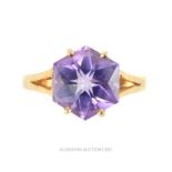 A 14 ct yellow gold amethyst ring