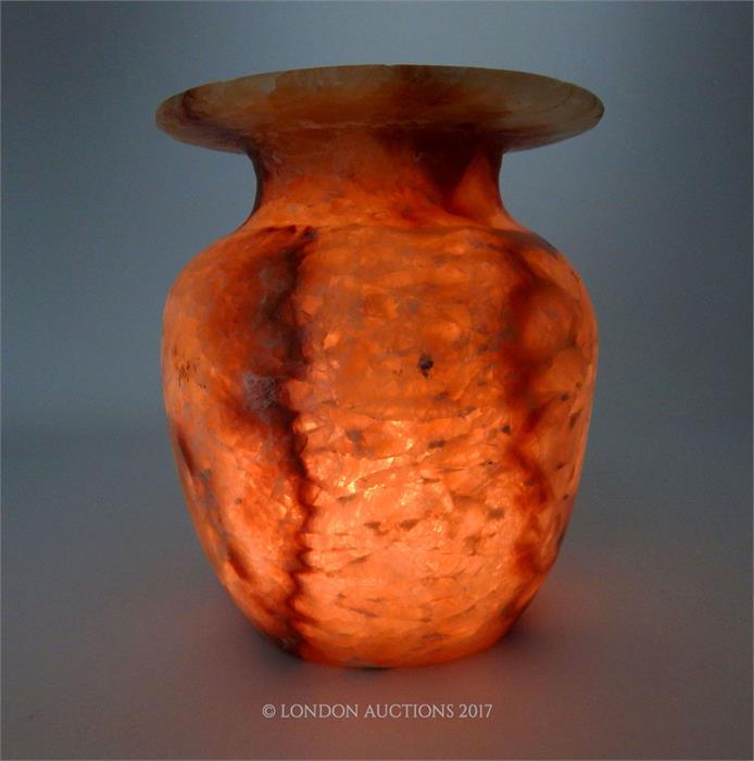 A large alabaster vase - Image 5 of 6