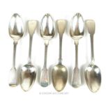 A set of six William IV hallmarked sterling silver dessert spoons assayed in London in 1833
