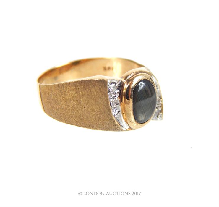 Mens 10ct natural black sapphire and diamond ring - Image 3 of 3