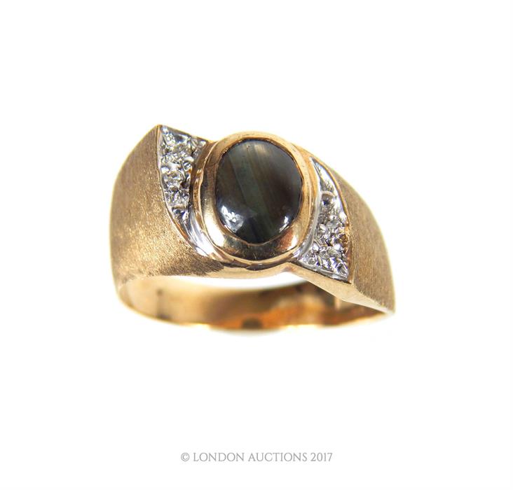 Mens 10ct natural black sapphire and diamond ring - Image 2 of 3