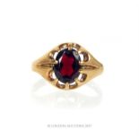 A 9ct garnet ring