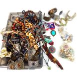 A varied quantity of costume jewellery