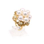 A 14 ct yellow gold, South Sea pearl cluster ring