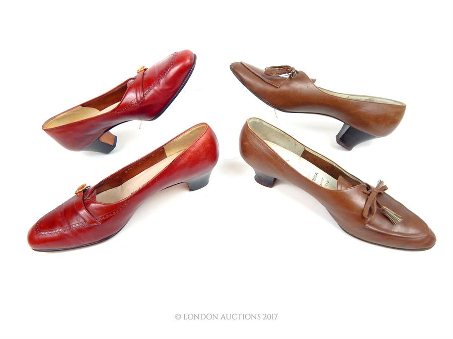 Two pairs of vintage, leather, Salvatore Ferragamo ladies shoes (Size 5) - Image 2 of 2