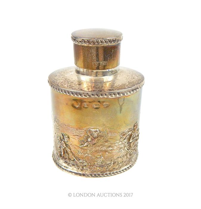 A HM silver dressing table flask with lid; 144g.