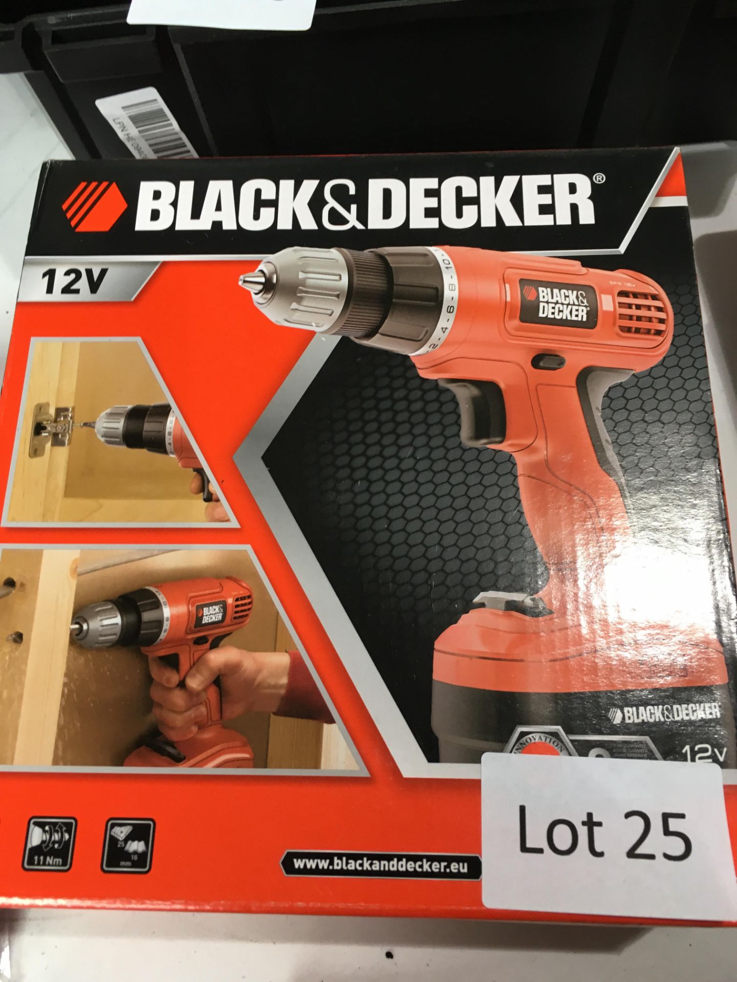 Black and Decker 12 volt cordless drill driver complete with battery and charger. Working customer