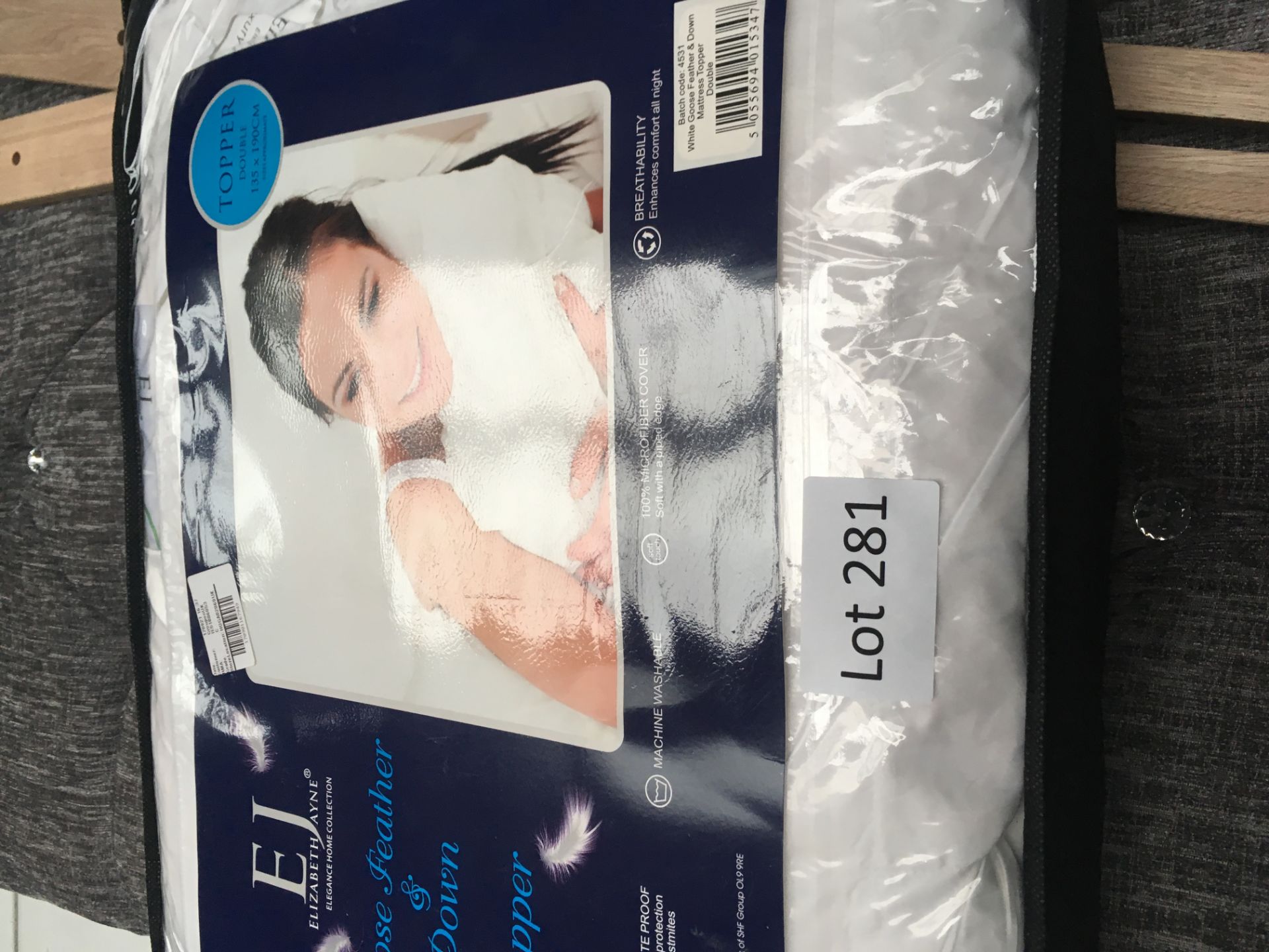 Elizabeth Jayne goose feather and down mattress topper. Double. Bad packaging.