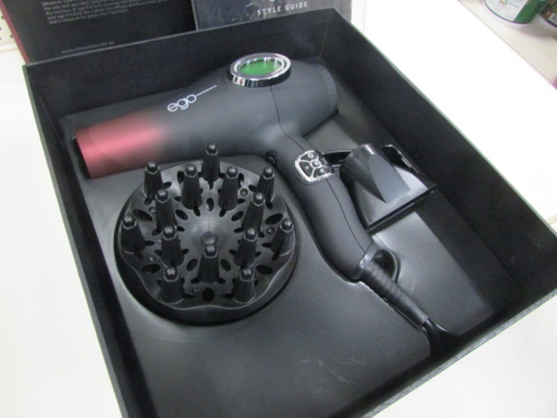 1 X Ego Professional Ego Evolve Hairdryer + Difusser [Brand New] - Image 4 of 6