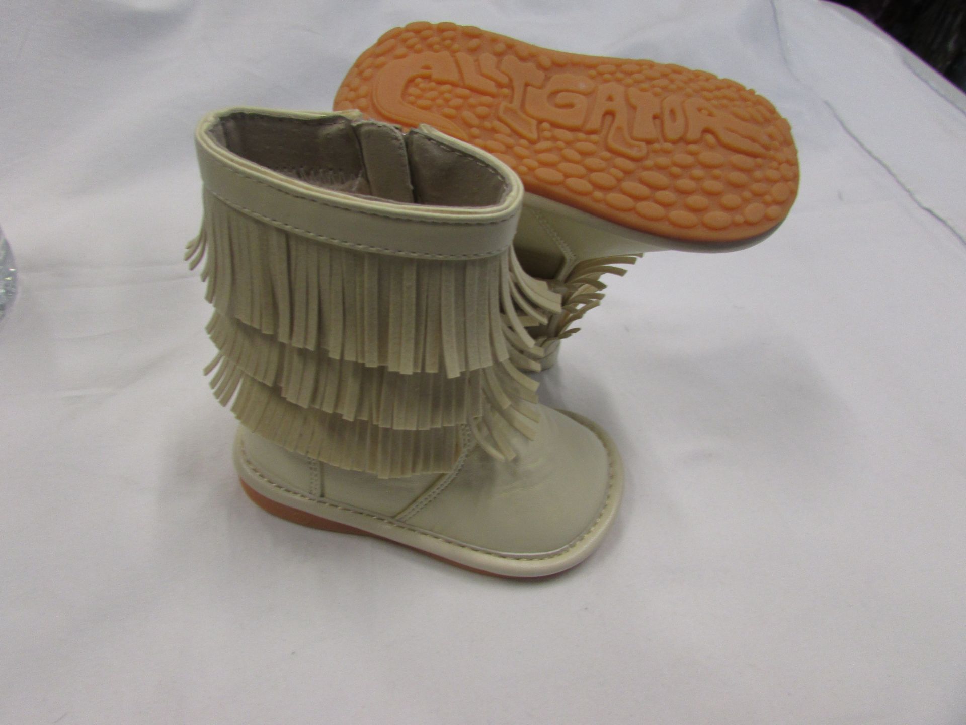 Chatties Toddler Girls Fringed Boots In Cream (Usa Size: 3) (Unboxed)