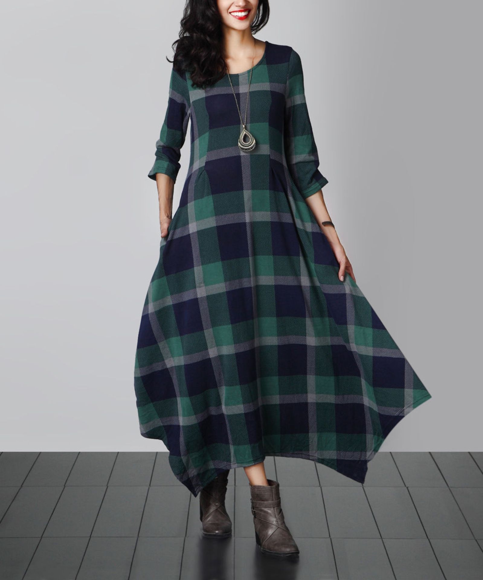 Brand New Green Plaid Handkerchief Maxi Dress US Small (Ref: 40512090 D1L)