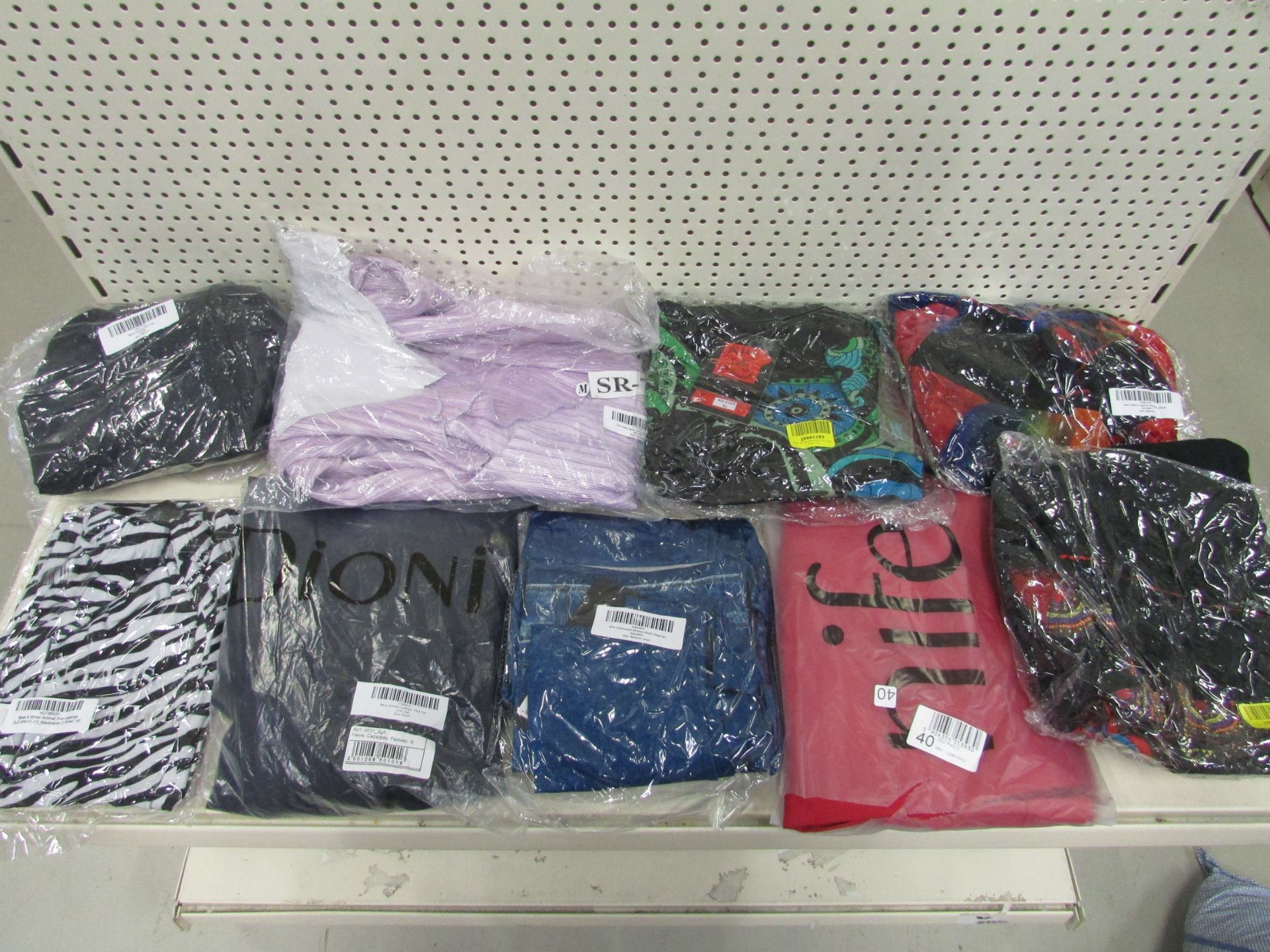 1 Sack (40 Items) Of Brand New Tunics, Casual Dresses, Maxi Dresses, Skirts, Blouses, Denim - Image 2 of 30