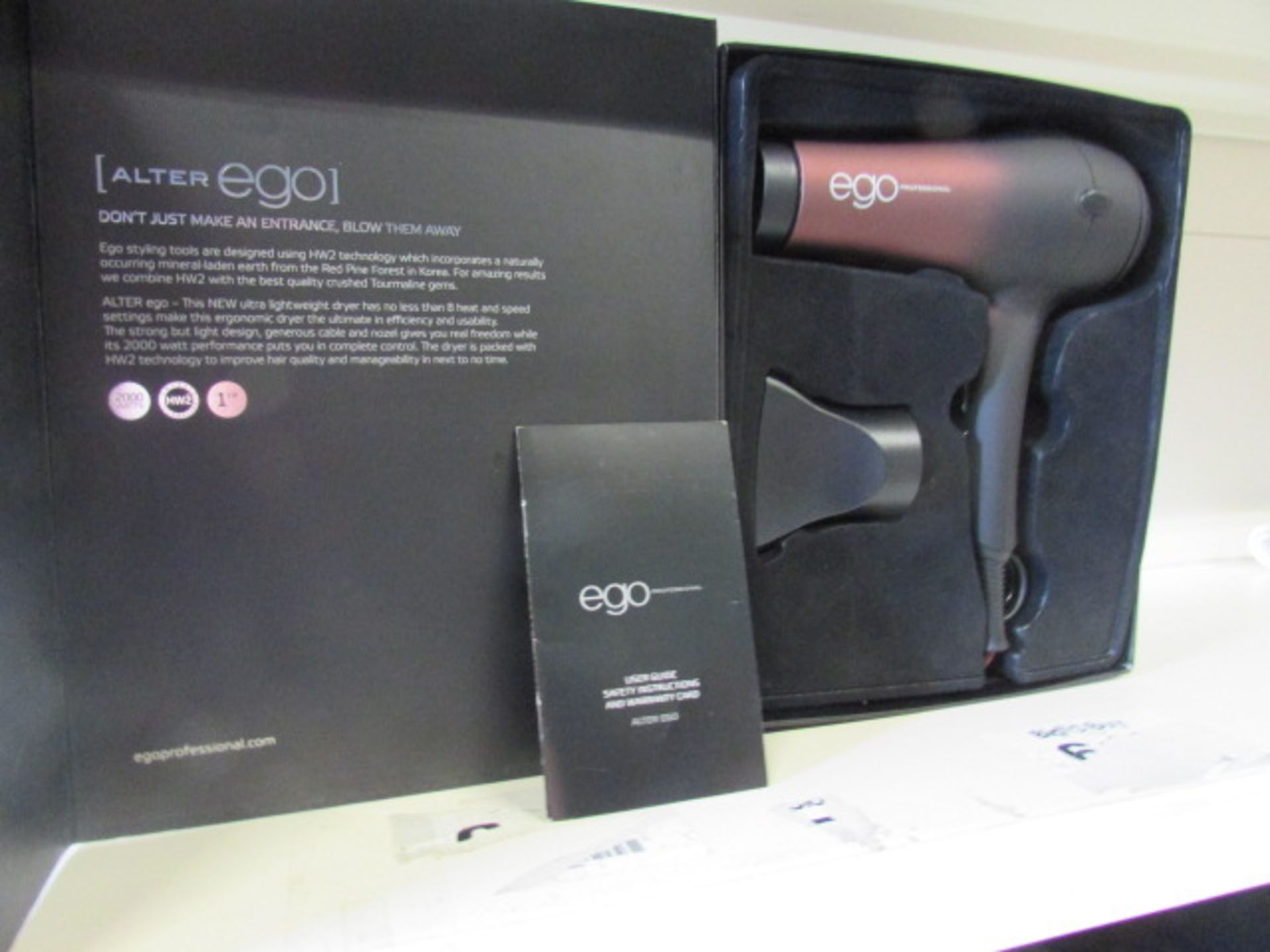 1 x Ego Professional Alter Ego Hairdryer [Grade A] - Image 2 of 4