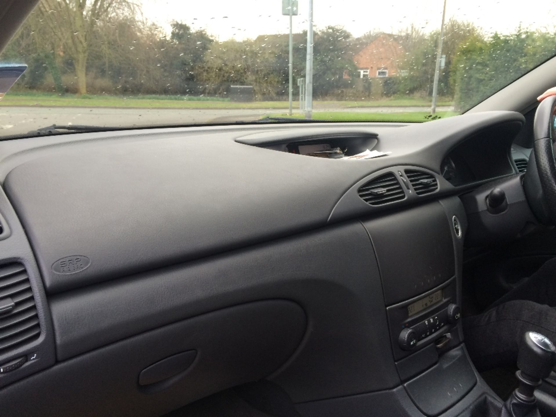 Renault Laguna 04 Reg Leather Interior Current Mot Until July 2017 Being Used Daily 99K Miles - Image 5 of 8