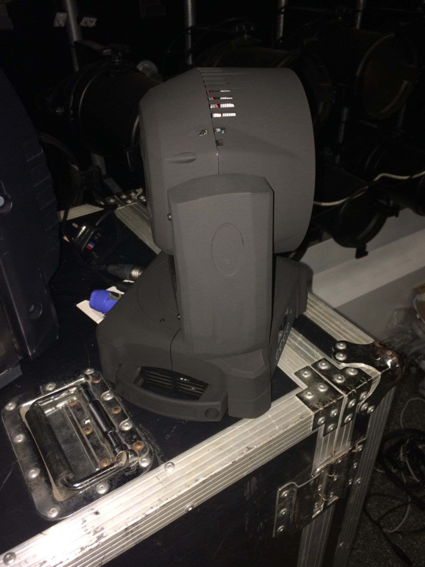 Led Moving Head Light - New Only Taken Out Of Box To Test - Image 2 of 4