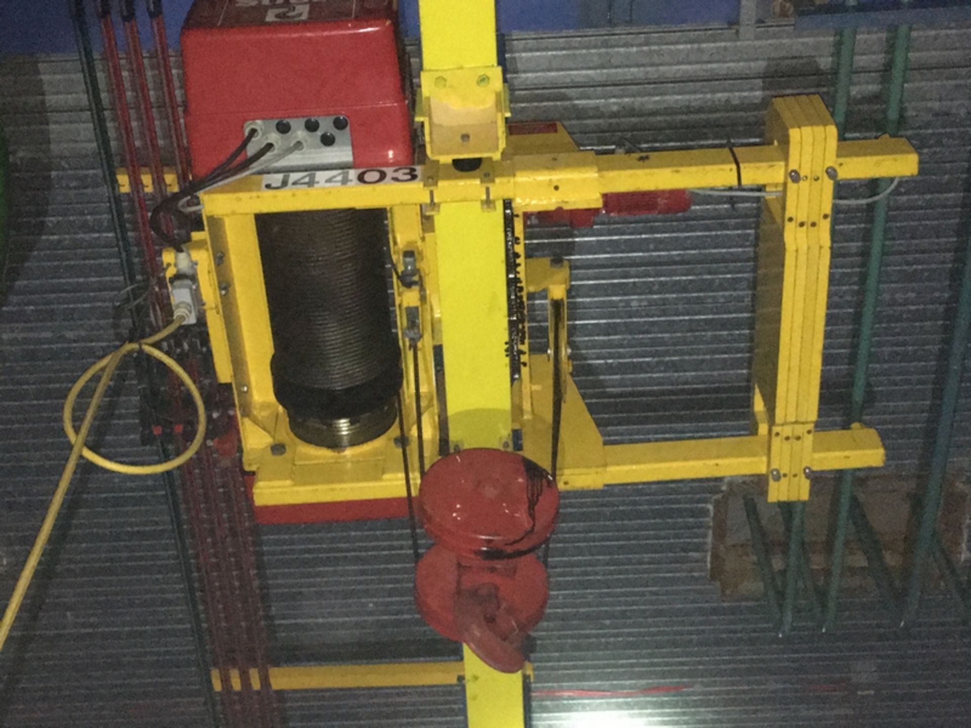 Street Crane Co 2.5 tonne Underhung Crane - Image 6 of 7