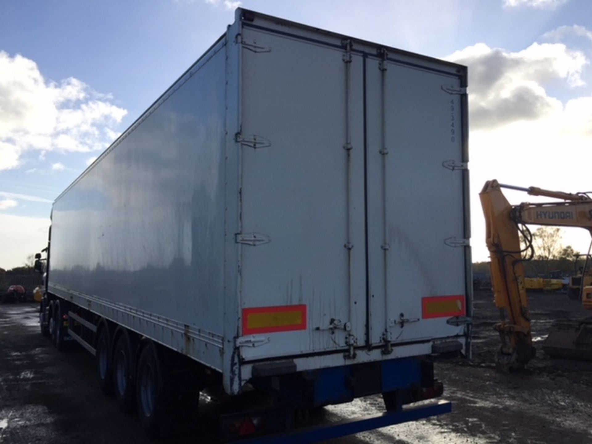 SDC 45' Box Van Trailer Tri Axle - Image 2 of 3