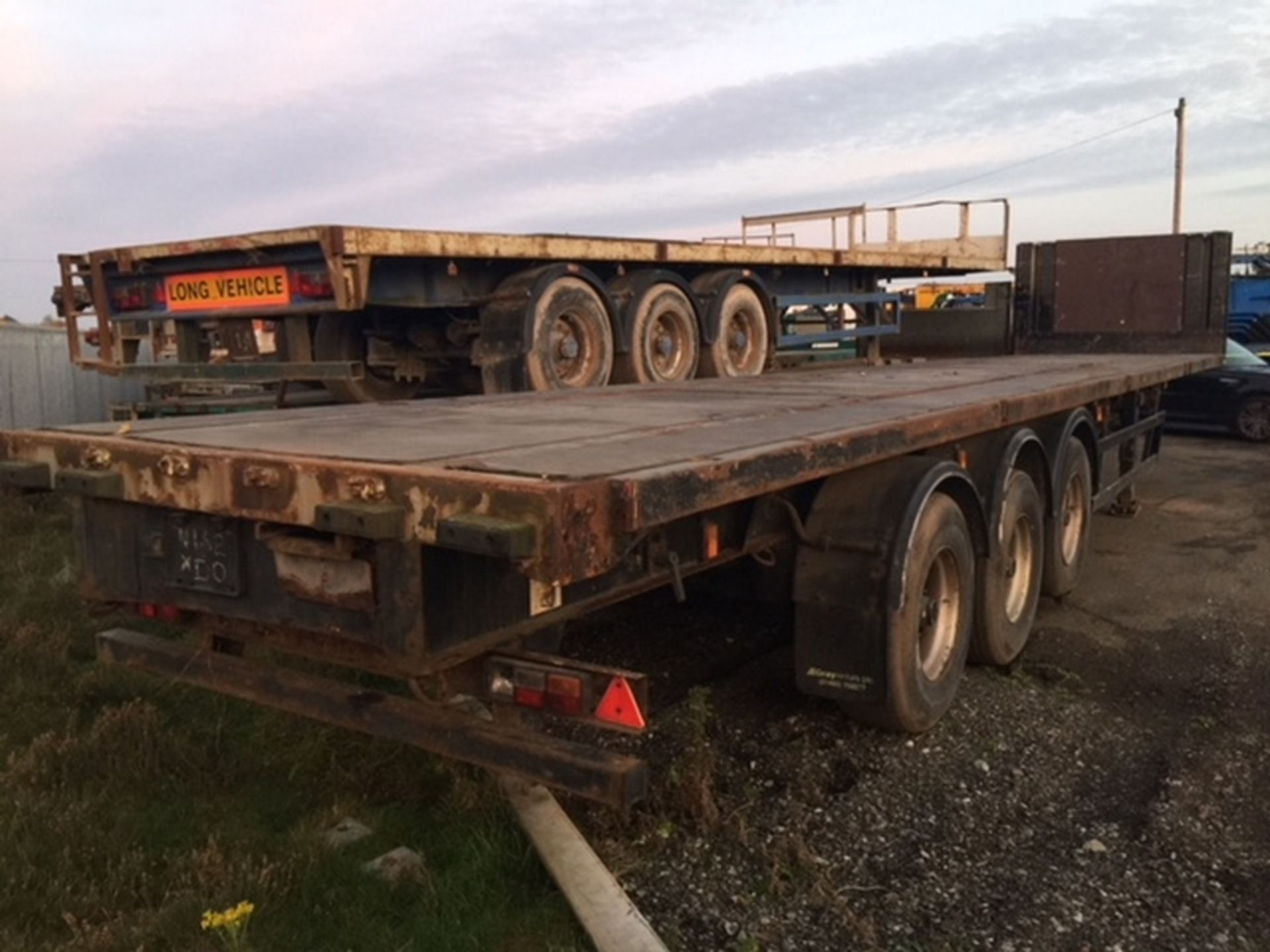 SDC Coilwell Flat Trailer Tri Axle - Image 2 of 2