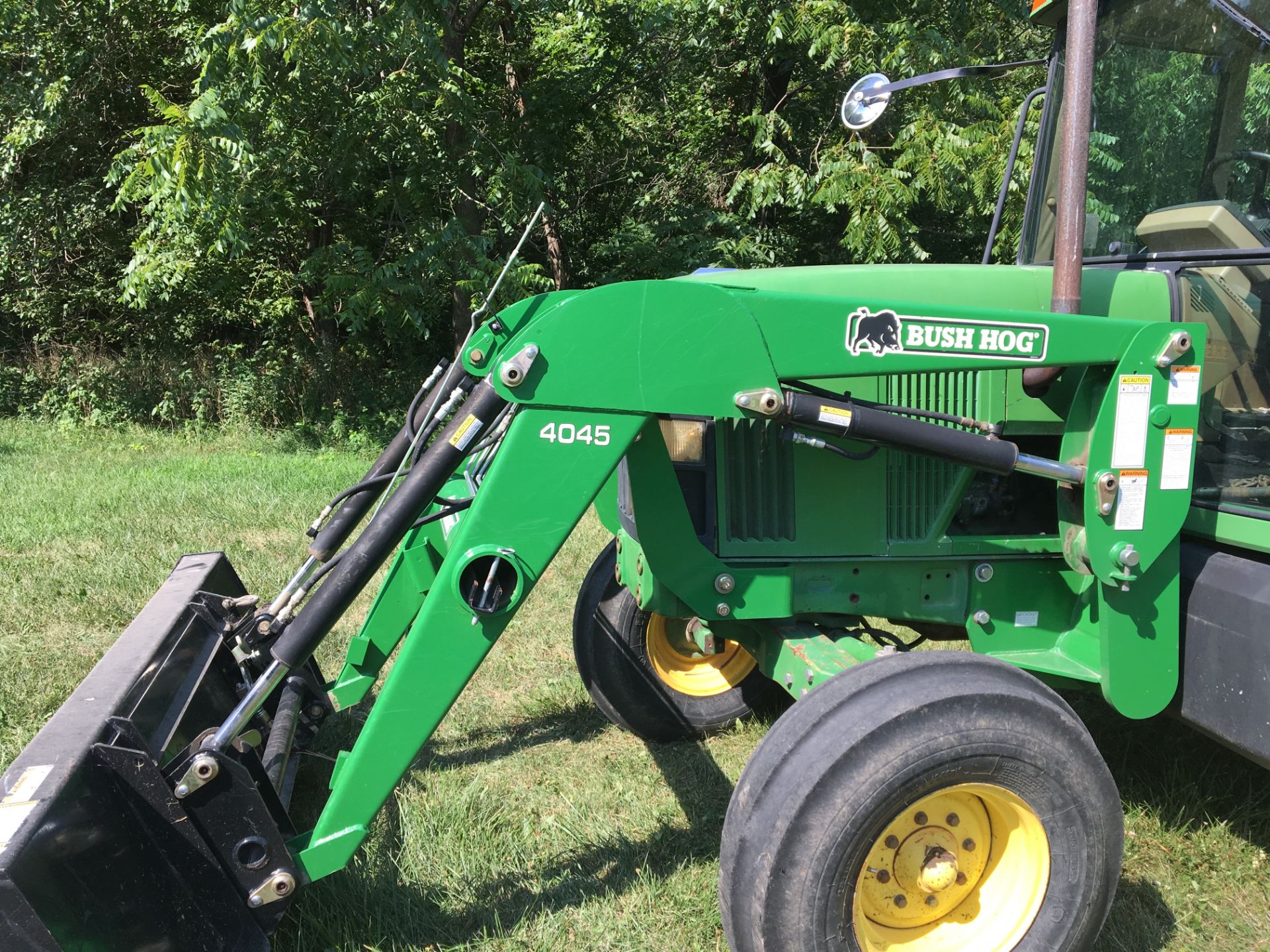 1995 JD 6400 2WD cab tractor - Image 2 of 3