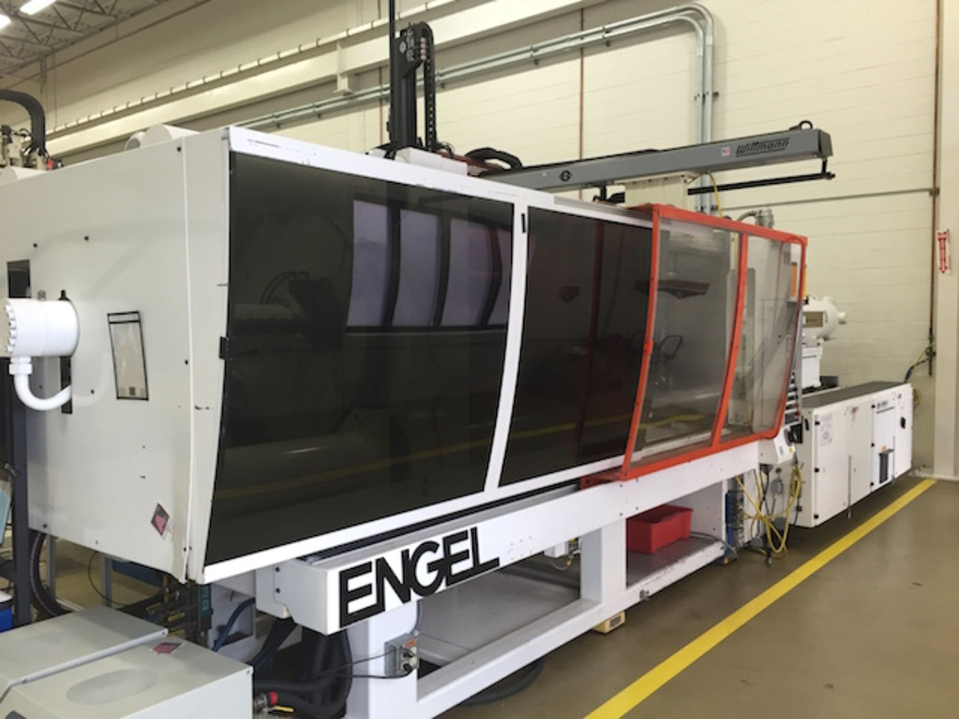 Engel Injection Molding Press, Tonnage: 500, Year: 1996, Model: ES 2000/500, Shot Size(oz.): 38.7,