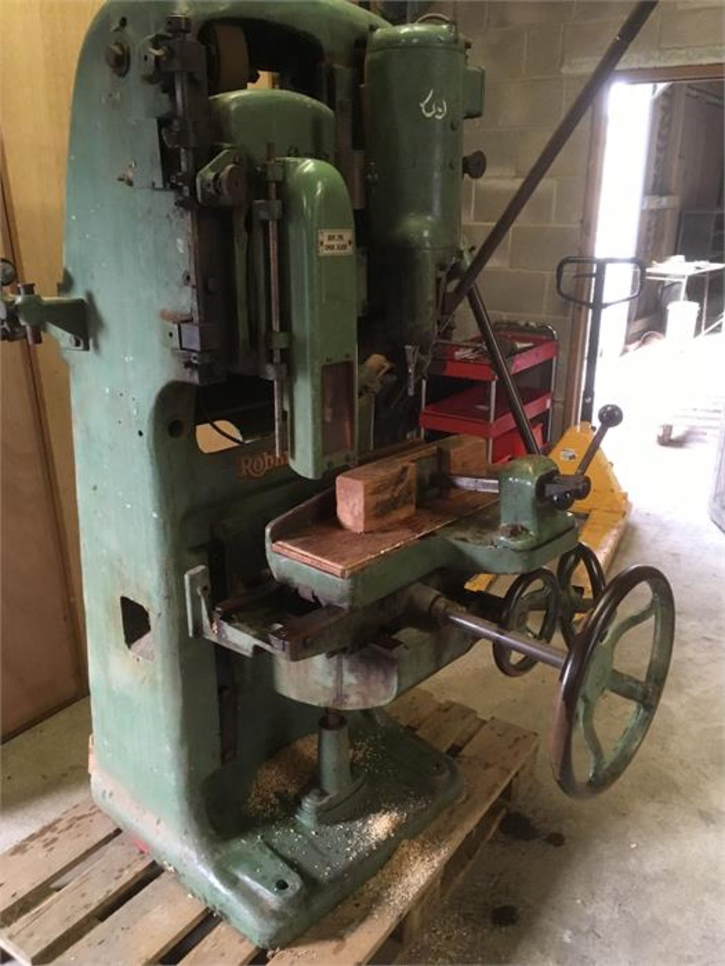 Robinson SL/E chain chisel morticer