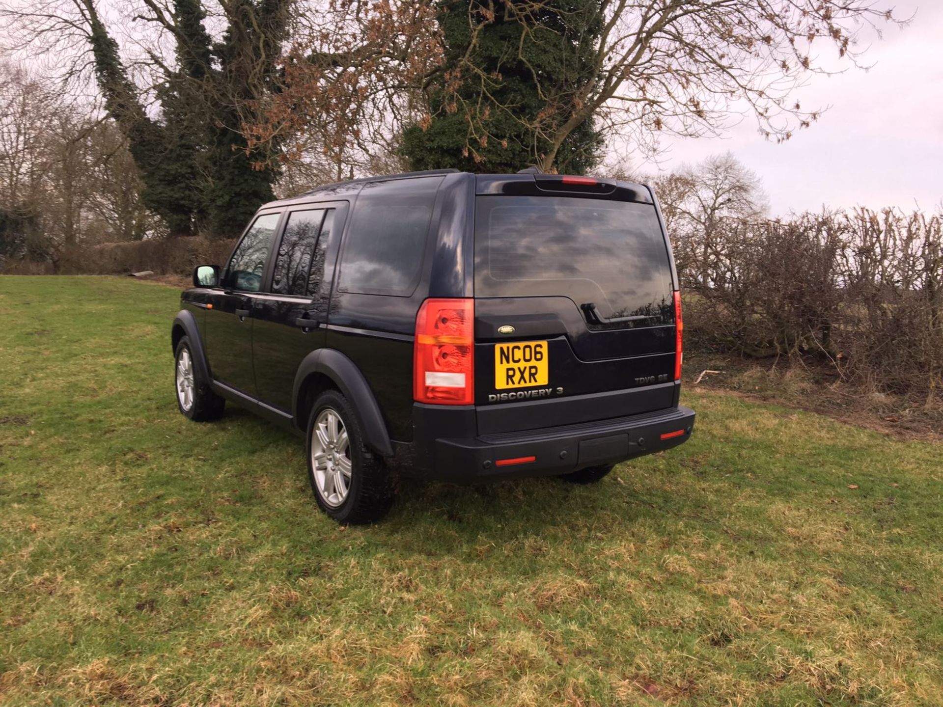 2006/06 REG LAND ROVER DISCOVERY 3 TDV6 SE AUTOMATIC - WITH FULL SERVICE HISTORY *NO VAT* - Image 5 of 10