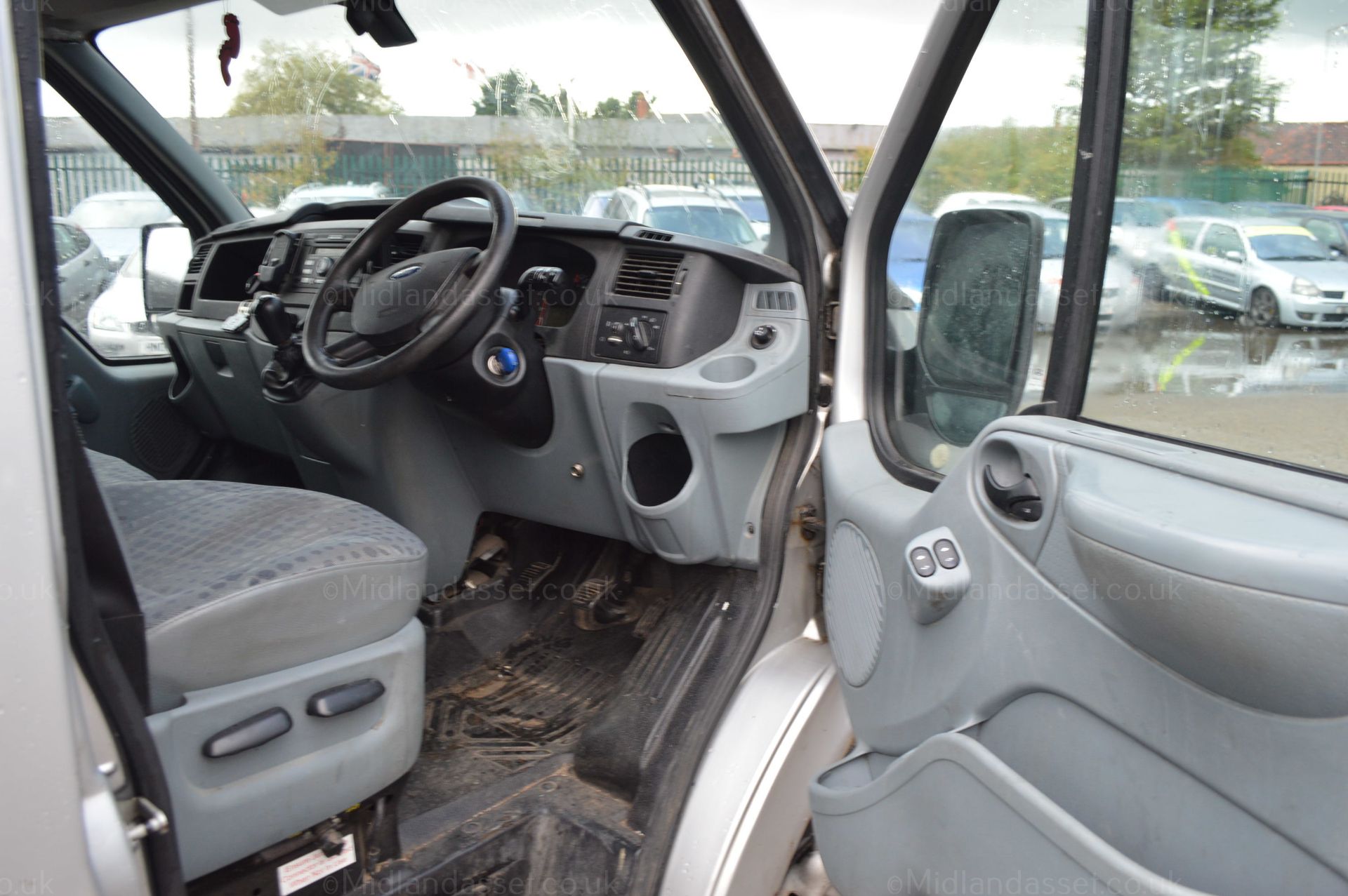 2008/08 REG FORD TRANSIT 110 T330S FWD - Image 12 of 18