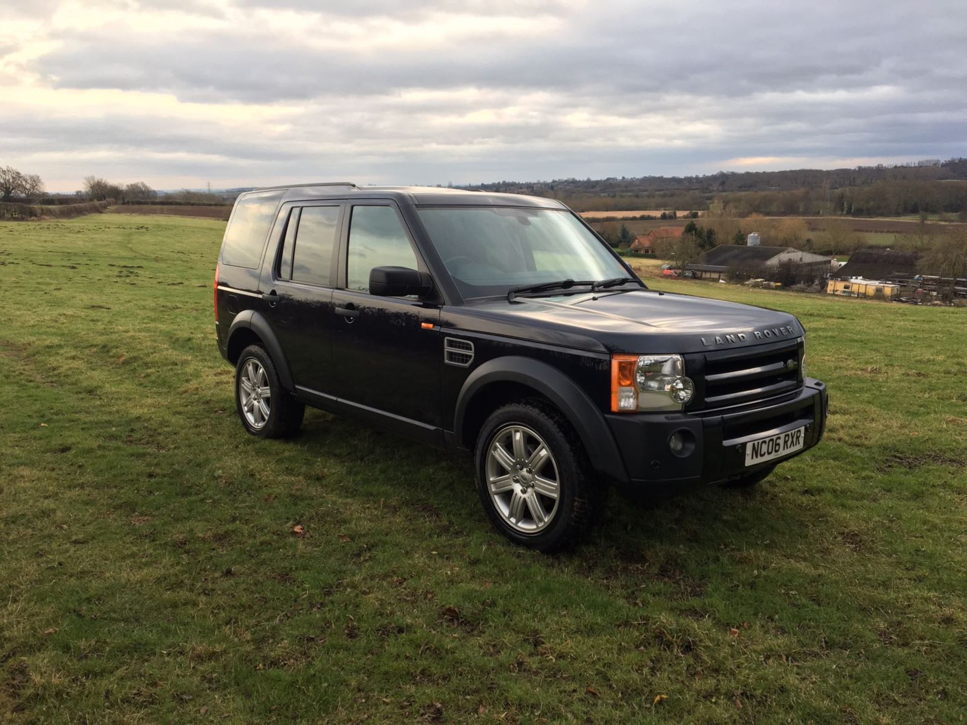 2006/06 REG LAND ROVER DISCOVERY 3 TDV6 SE AUTOMATIC - WITH FULL SERVICE HISTORY *NO VAT*