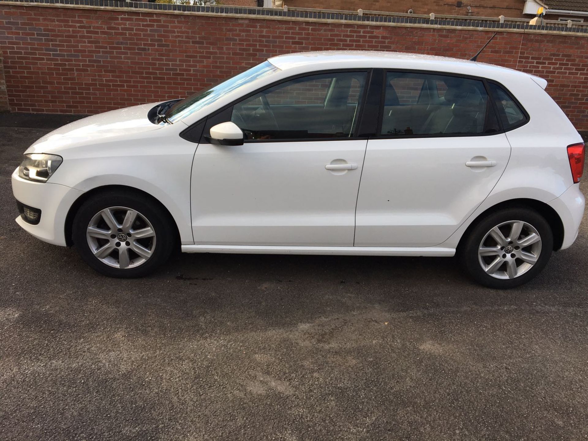 2011/11 REG VOLKSWAGEN POLO SE TDI 75, SHOWING 1 OWNER *NO VAT* - Image 4 of 12