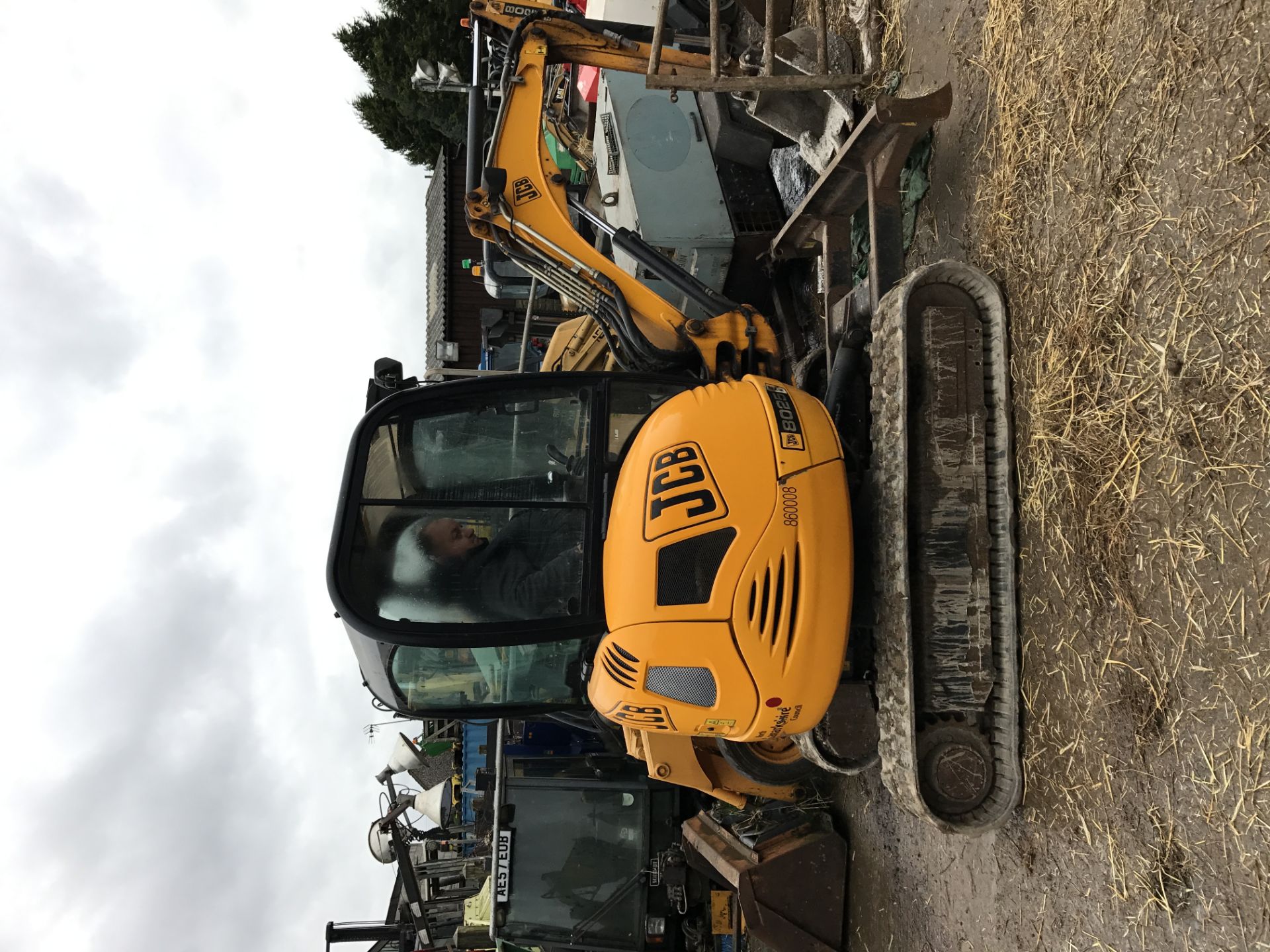 JCB 8025 ZTS DIGGER WITH BUCKET *PLUS VAT* - Image 9 of 9